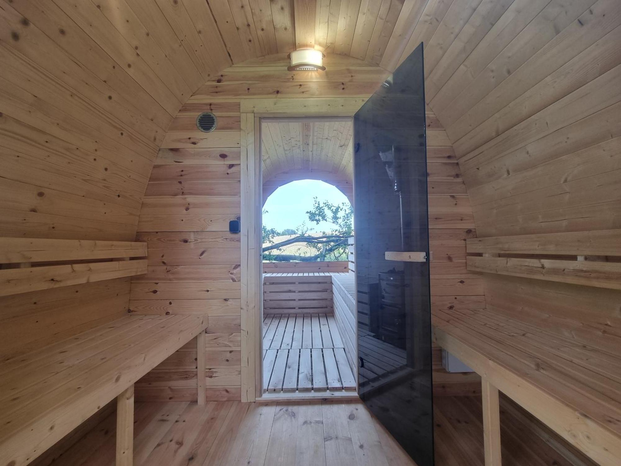 Loft Apartment Mit Grosser Badewanne B Mugeln 外观 照片